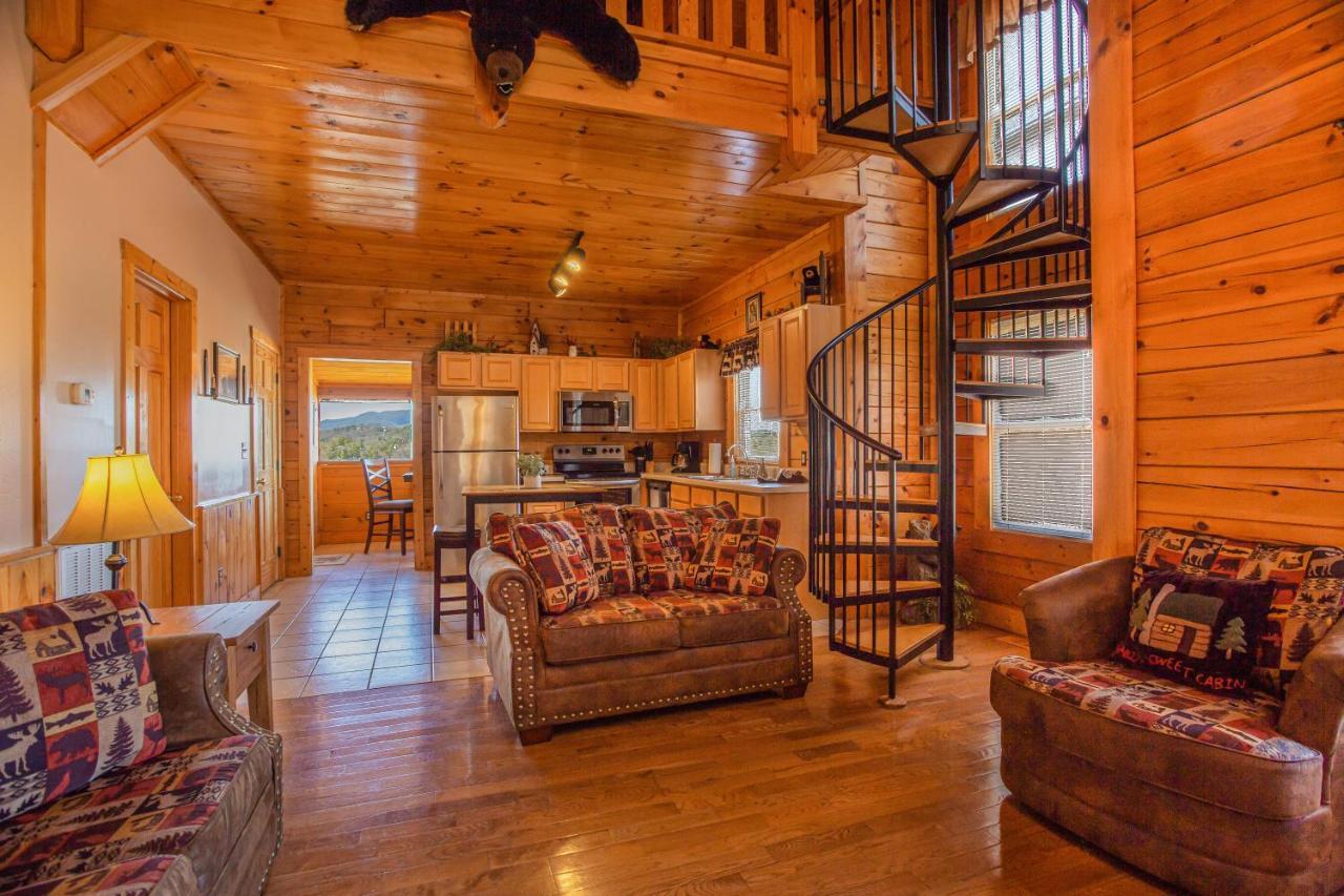 Bear Claw - Bear Claw Retreat In Pigeon Forge! Villa Luaran gambar